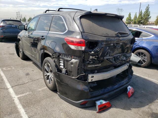 Photo 3 from auction – 2019 TOYOTA HIGHLANDER with VIN 5TDZZRFH5KS308215