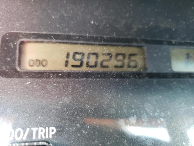 Photo 8 from auction – 2003 TOYOTA AVALON XL with VIN 4T1BF28B63U338875