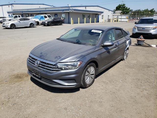 Photo 2 from auction – 2019 VOLKSWAGEN JETTA with VIN 3VWC57BU2KM023767