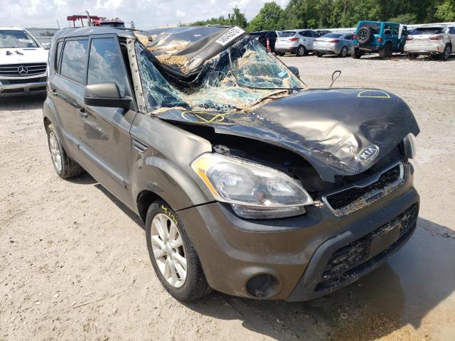 KIA SOUL + 2012 с VIN KNDJT2A67C7414124 - Снимка от търг