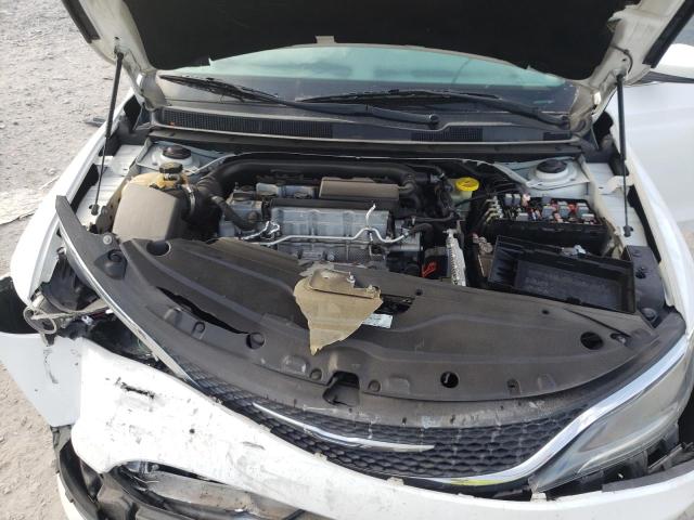 Photo 7 from auction – 2015 CHRYSLER 200 LIMITE with VIN 1C3CCCAB6FN607607