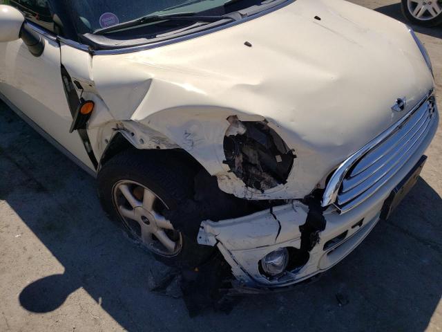 Photo 9 from auction – 2010 MINI COOPER with VIN WMWMF3C50ATZ61221