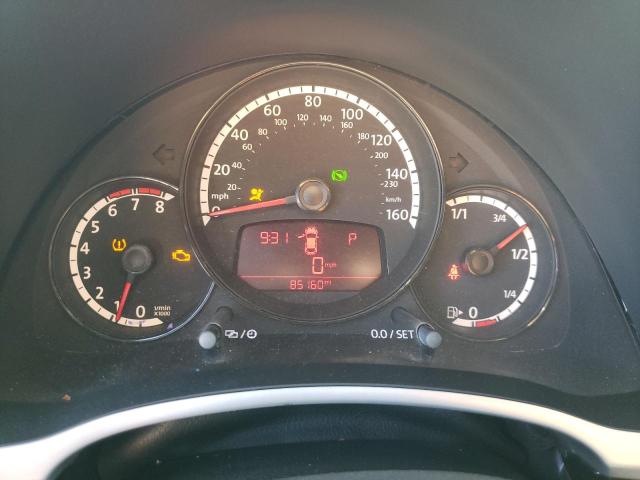 Photo 8 from auction – 2013 VOLKSWAGEN BEETLE with VIN 3VWJP7AT8DM665620