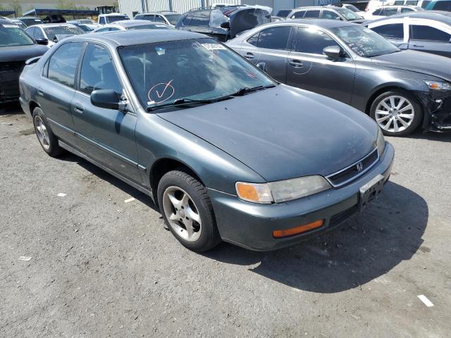 HONDA ACCORD EX 1996 with VIN 1HGCD5656TA035157 - Photo from auction