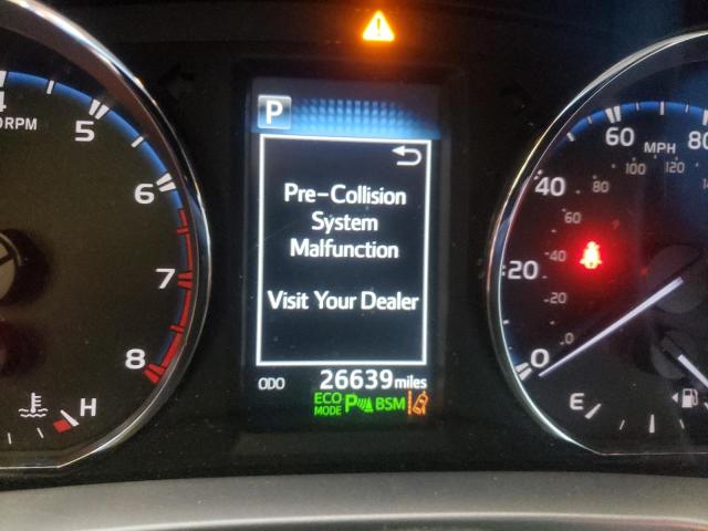 Photo 8 from auction – 2017 TOYOTA RAV4 LIMIT with VIN JTMDFREV0HJ136854