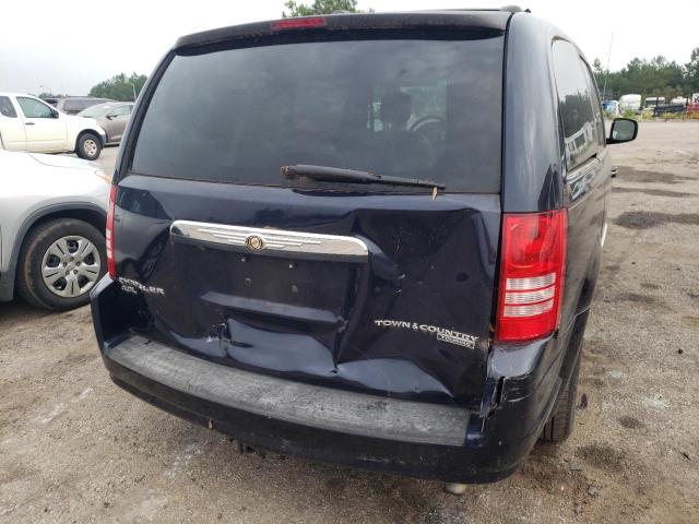 Photo 9 from auction – 2010 CHRYSLER TOWN & COU with VIN 2A4RR5DX8AR150084