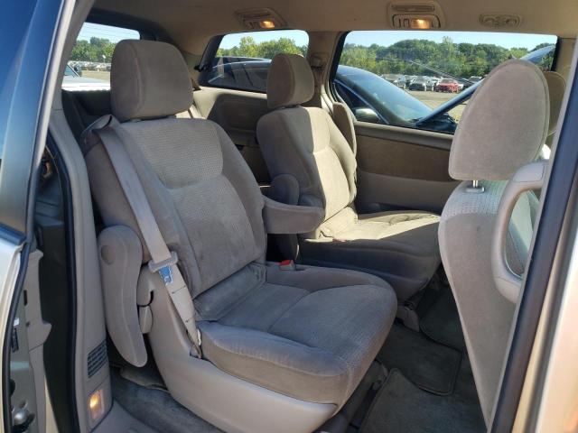 Photo 6 from auction – 2010 TOYOTA SIENNA CE with VIN 5TDKK4CC1AS330311