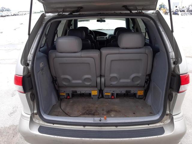 Photo 9 from auction – 2002 TOYOTA SIENNA LE with VIN 4T3ZF13C52U482982