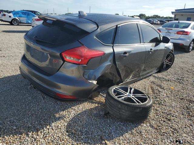 Photo 4 from auction – 2018 FORD FOCUS ST with VIN 1FADP3L9XJL211088