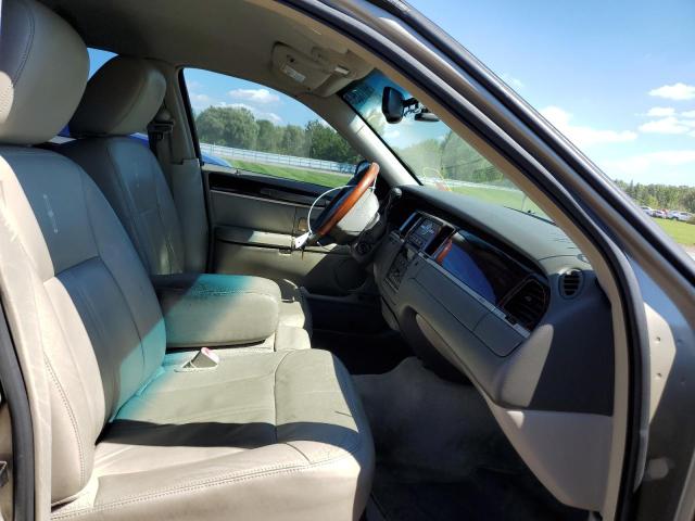 Photo 5 from auction – 2011 LINCOLN TOWN CAR S with VIN 2LNBL8CVXBX762645
