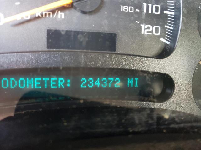 Photo 8 from auction – 2005 CHEVROLET SILVERADO with VIN 2GCEC13T951309521