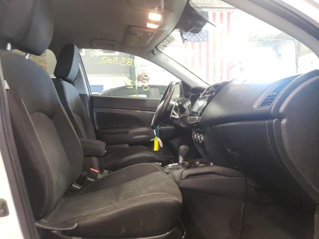 Photo 5 from auction – 2015 MITSUBISHI OUTLANDER with VIN 4A4AR4AU4FE022333