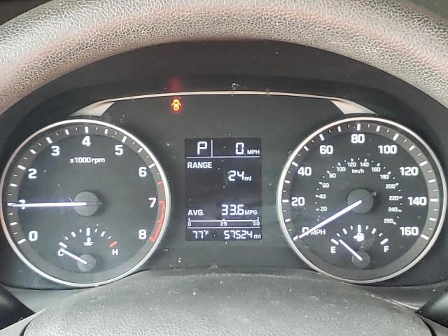 Photo 8 from auction – 2017 HYUNDAI ELANTRA SE with VIN 5NPD74LF2HH199183