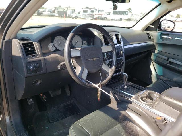 Photo 9 from auction – 2010 CHRYSLER 300 TOURIN with VIN 2C3CA5CV1AH105243