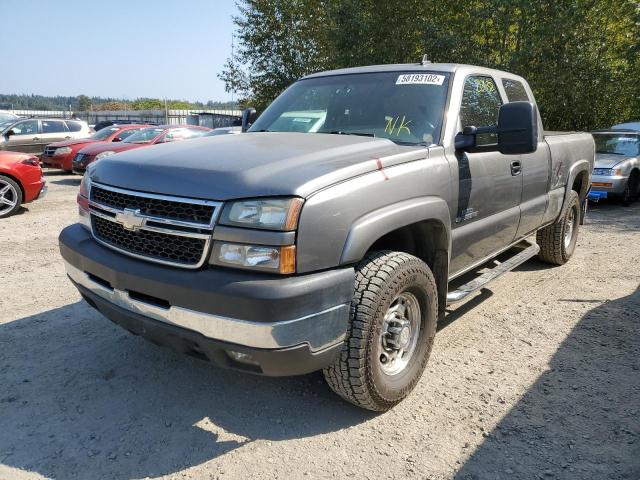 Zdjęcie 2 z aukcji – 2006 CHEVROLET SILVERADO z VIN 1GCHK29D56E283988
