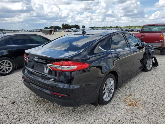 Photo 4 from auction – 2020 FORD FUSION SE with VIN 3FA6P0LU7LR123793