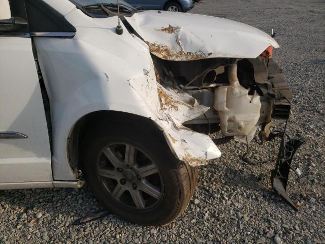 Photo 9 from auction – 2012 CHRYSLER TOWN & COU with VIN 2C4RC1BG8CR226361