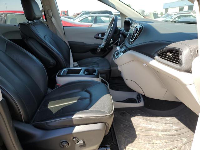 Photo 5 from auction – 2020 CHRYSLER PACIFICA L with VIN 2C4RC1GG4LR203698
