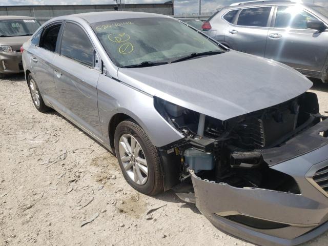 HYUNDAI SONATA SE 2017 with VIN 5NPE24AF9HH557322 - Photo from auction