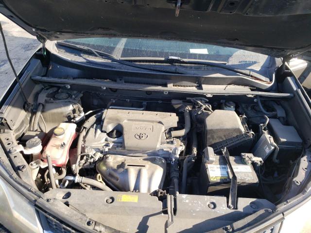 Photo 7 from auction – 2015 TOYOTA RAV4 LE with VIN 2T3ZFREV9FW193400