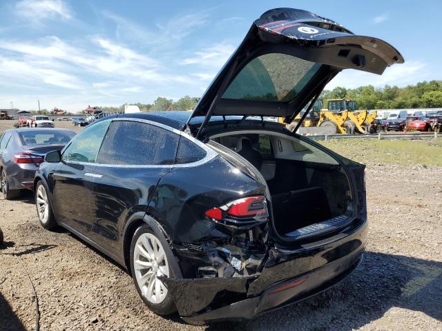 Photo 3 from auction – 2019 TESLA MODEL X with VIN 5YJXCAE28KF150562