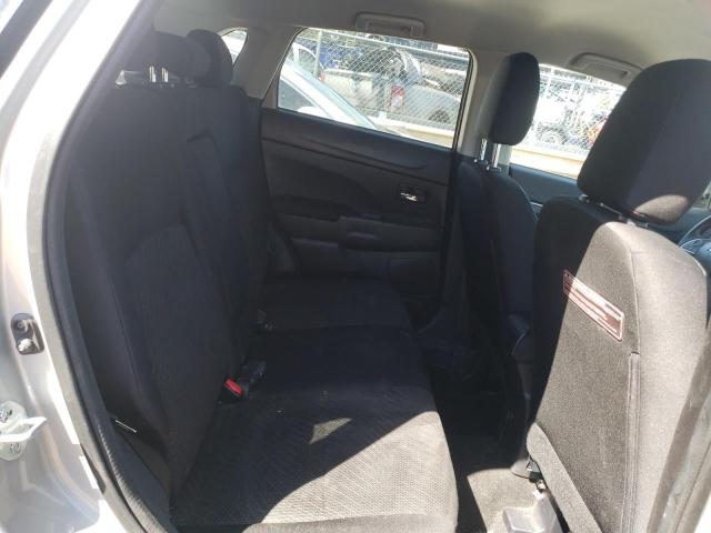 Photo 6 from auction – 2015 MITSUBISHI OUTLANDER with VIN 4A4AR4AU2FE017261