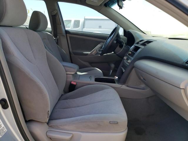 Photo 5 from auction – 2011 TOYOTA CAMRY HYBR with VIN 4T1BB3EK0BU136067