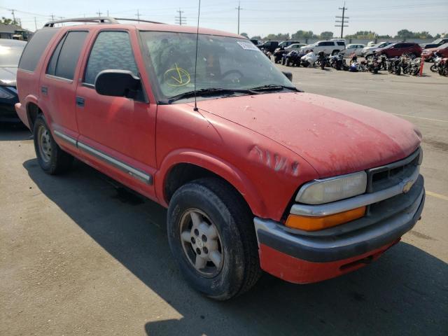 CHEVROLET BLAZER 2000 with VIN 1GNDT13WXY2405000 - Photo from auction