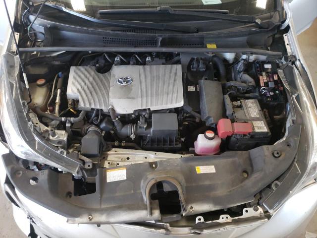 Photo 7 from auction – 2016 TOYOTA PRIUS with VIN JTDKBRFU1G3008585