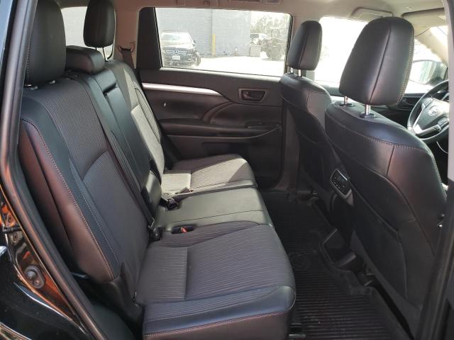 Photo 6 from auction – 2019 TOYOTA HIGHLANDER with VIN 5TDZZRFH5KS308215