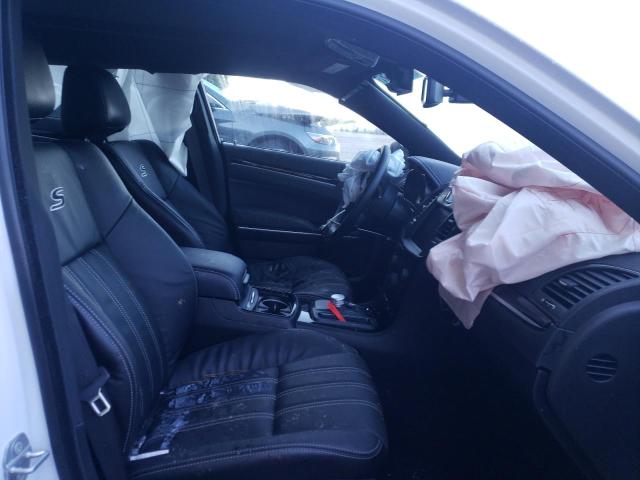 Photo 5 from auction – 2022 CHRYSLER 300 S with VIN 2C3CCABG0NH190748