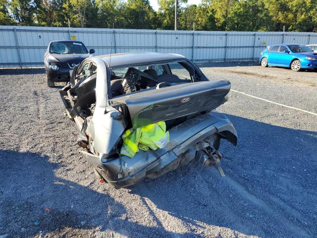 Photo 10 from auction – 2005 HYUNDAI ACCENT GL with VIN KMHCG45C55U616257