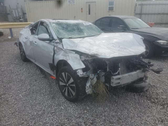 NISSAN ALTIMA SV 2019 with VIN 1N4BL4DVXKC184903 - Photo from auction