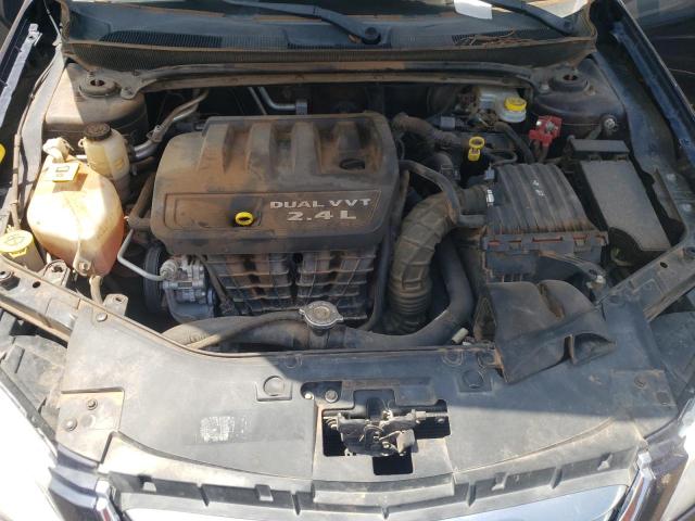 Photo 7 from auction – 2014 CHRYSLER 200 TOURIN with VIN 1C3CCBBB3EN198053