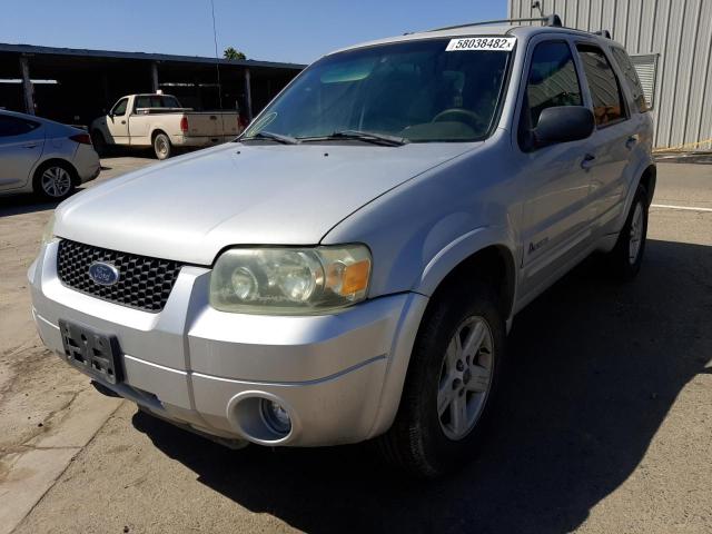 Photo 2 from auction – 2005 FORD ESCAPE HEV with VIN 1FMCU96H65KD29893