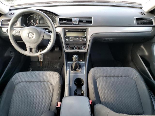 Photo 9 from auction – 2015 VOLKSWAGEN PASSAT S with VIN 1VWAS7A31FC011352