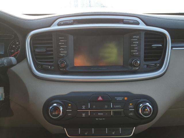 Photo 9 from auction – 2017 KIA SORENTO LX with VIN 5XYPGDA32HG200426
