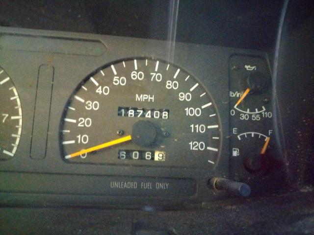 Photo 8 from auction – 1994 ISUZU RODEO S with VIN 4S2CG58V3R4319862