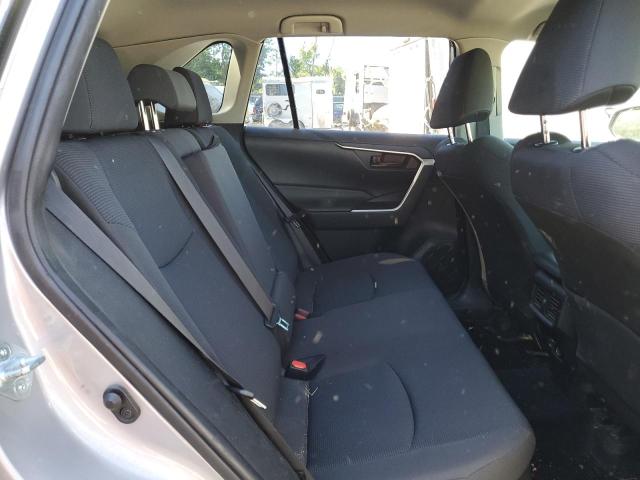 Photo 6 from auction – 2019 TOYOTA RAV4 LE with VIN JTMMWRFV2KD502589