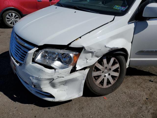 Photo 9 from auction – 2015 CHRYSLER TOWN & COU with VIN 2C4RC1BG8FR739372