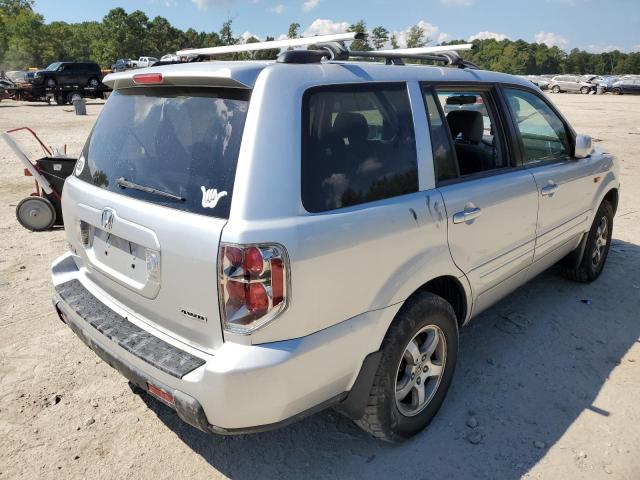 Photo 4 from auction – 2006 HONDA PILOT EX with VIN 5FNYF18426B024762