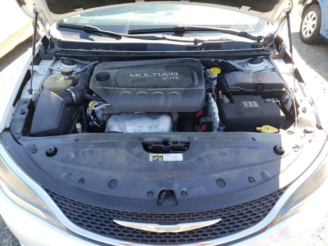 Photo 7 from auction – 2015 CHRYSLER 200 LIMITE with VIN 1C3CCCABXFN599835