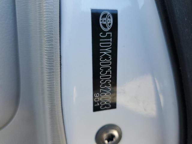 Photo 10 from auction – 2013 TOYOTA SIENNA XLE with VIN 5TDYK3DC5DS328083