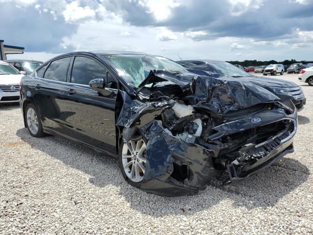 FORD FUSION SE 2020 with VIN 3FA6P0LU7LR123793 - Photo from auction