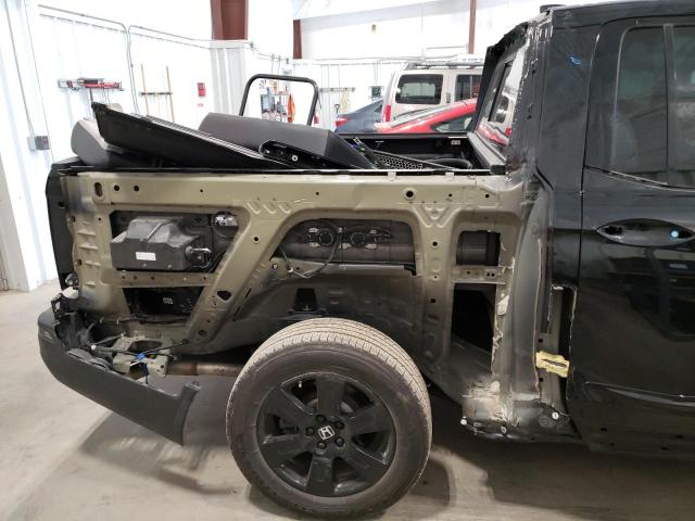 Photo 9 from auction – 2020 HONDA RIDGELINE with VIN 5FPYK3F82LB006293