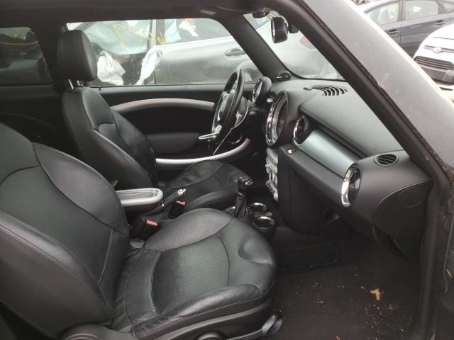 Photo 5 from auction – 2010 MINI COOPER S with VIN WMWMF7C54ATZ72486