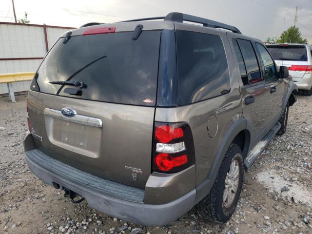 Photo 4 from auction – 2006 FORD EXPLORER X with VIN 1FMEU73856UA76055