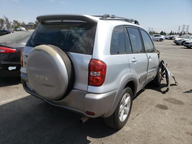 Photo 4 from auction – 2004 TOYOTA RAV4 with VIN JTEGD20V340004183