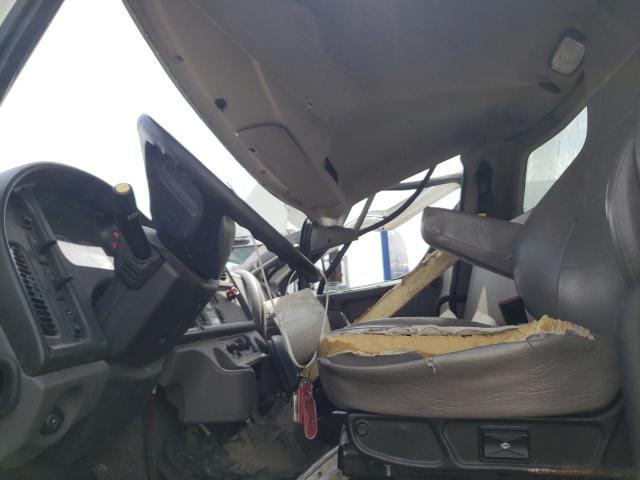 Photo 5 from auction – 2018 FREIGHTLINER M2 106 MED with VIN 1FVACWFA9JHJR5439