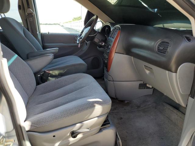 Photo 5 from auction – 2005 CHRYSLER TOWN & COU with VIN 2C4GP44R65R592608